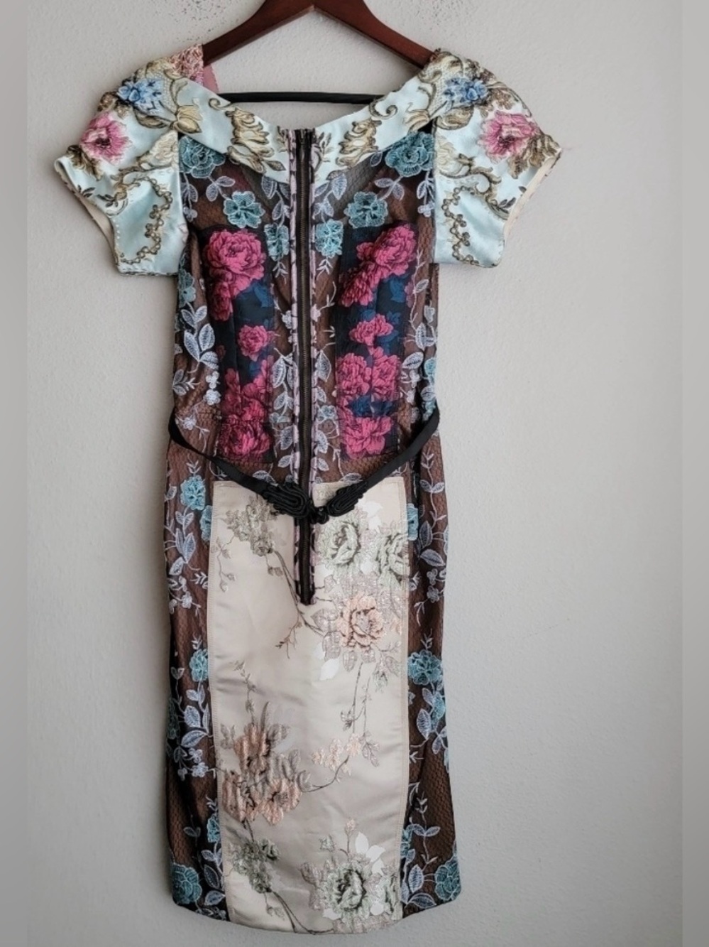 Beguile By Byron Lars Pierced Brocade Dress With BELT Sz 6 - Picture 7 of 9